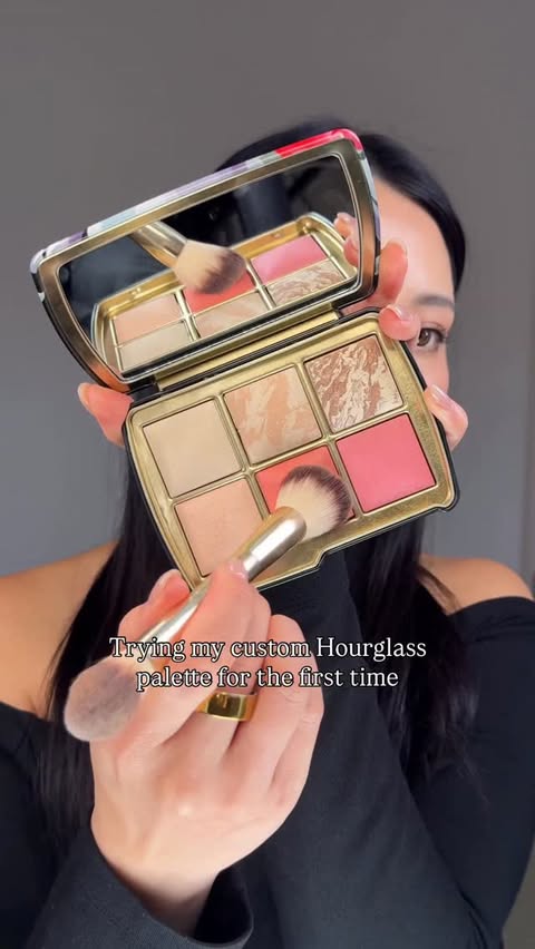 Instagram post by @mandylikes_ for Hourglass Cosmetics. Caption reads: When I saw @hourglasscosmetics Horse case for....