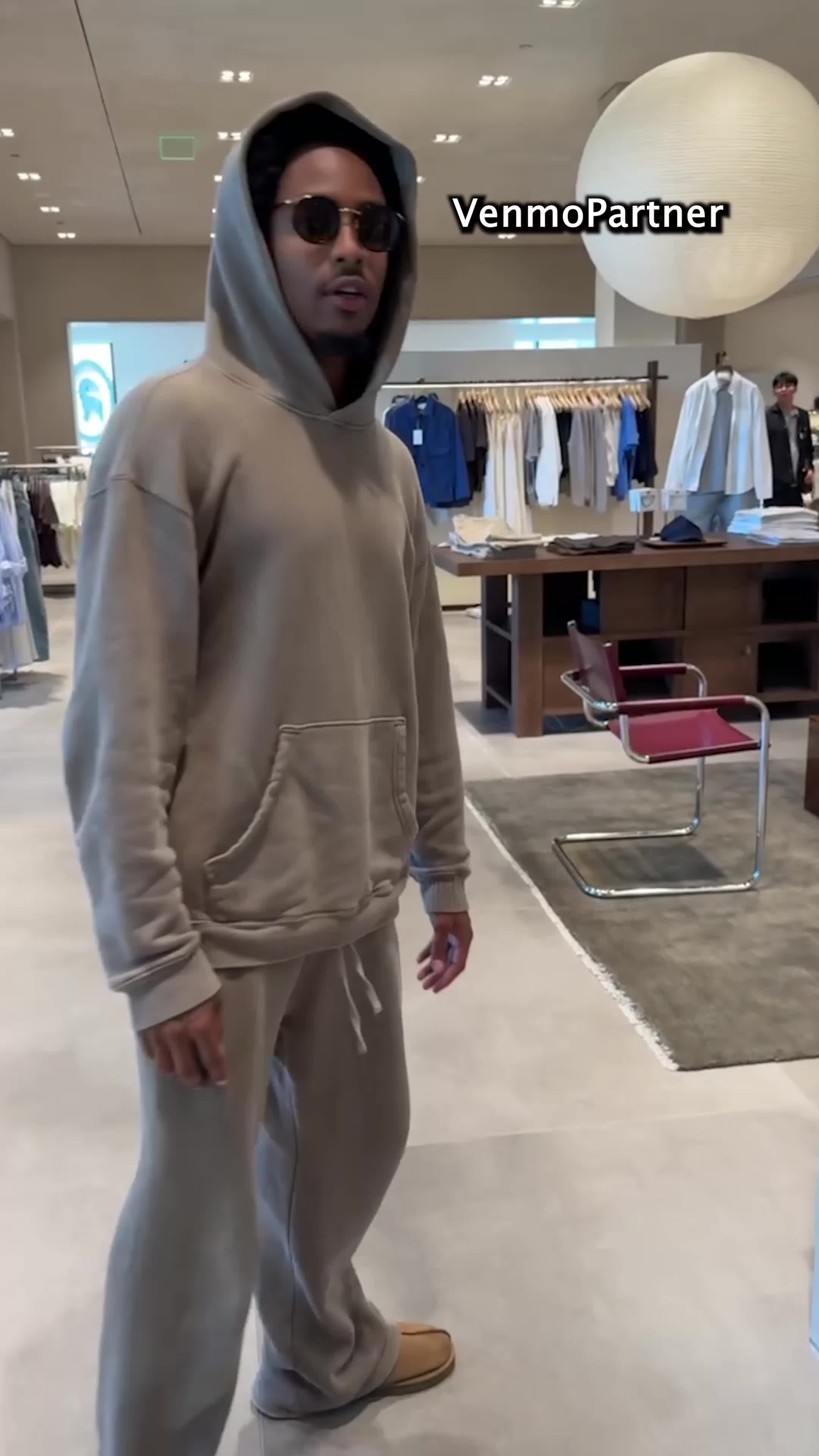 TikTok post by @sl4ught3r for Venmo. Caption reads: This one or that one ? @Venmo has me covered....