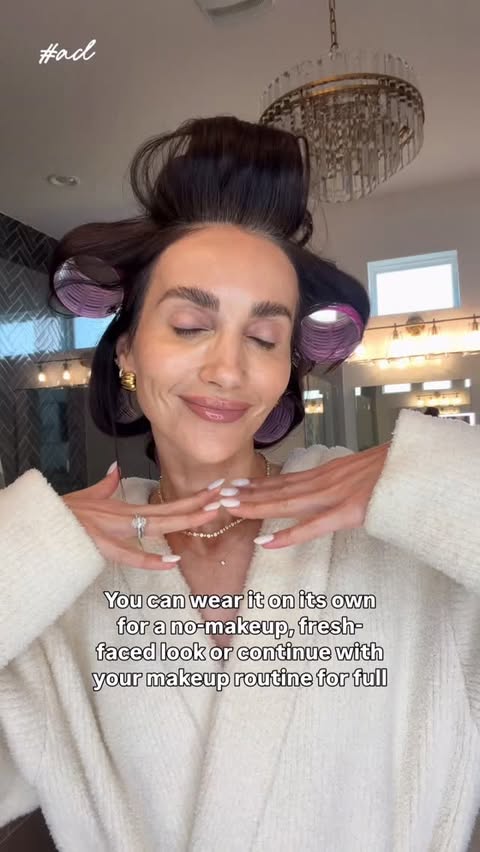 Instagram post by @anna_brstyle for COVERGIRL. Caption reads: [...] friendly, no makeup makeup using @covergirl....