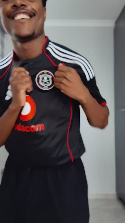 Instagram post by @tie_sithole for DStv. Caption reads: Stadium vibes or chilling with @dstvza at home,....