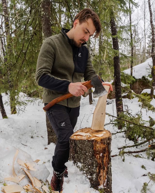 Instagram post by @erikgrankvist_ for RevolutionRace. Caption reads: [...] winter days made warm thanks to....
