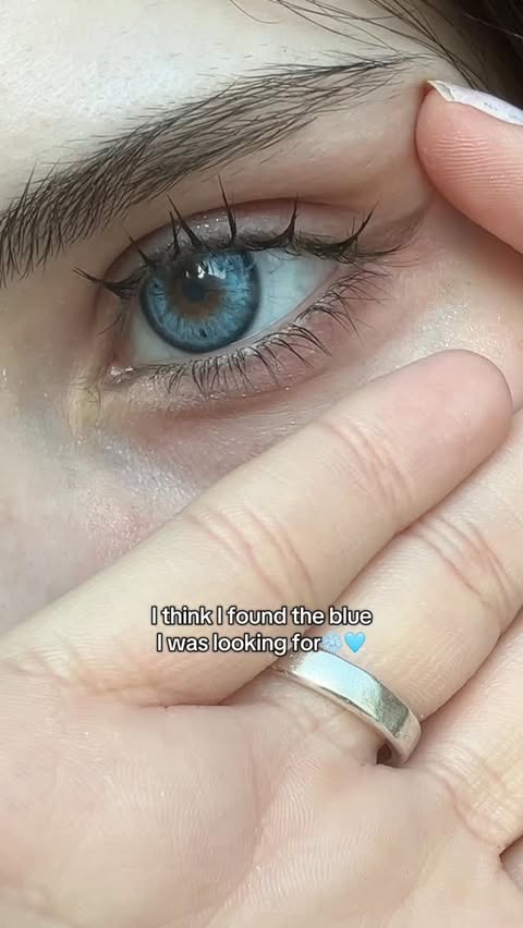 Instagram post by @kirakrol for PinkyParadise. Caption reads: ❄️🩵 Contacts by @pinkyparadisedotcom Use my code....