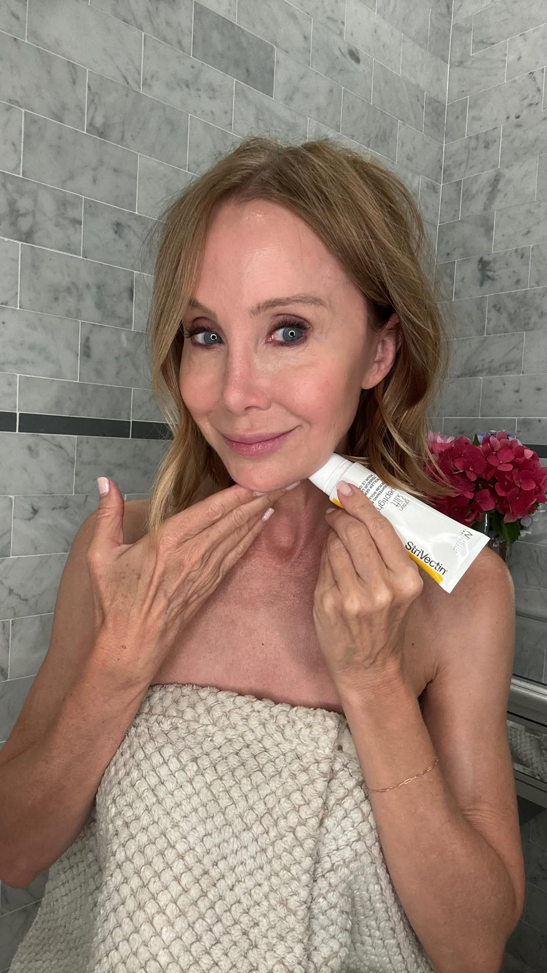 Instagram post by @lisabreckenridge for StriVectin. Caption reads: #ad Whether you’re dealing with tech-neck or just....
