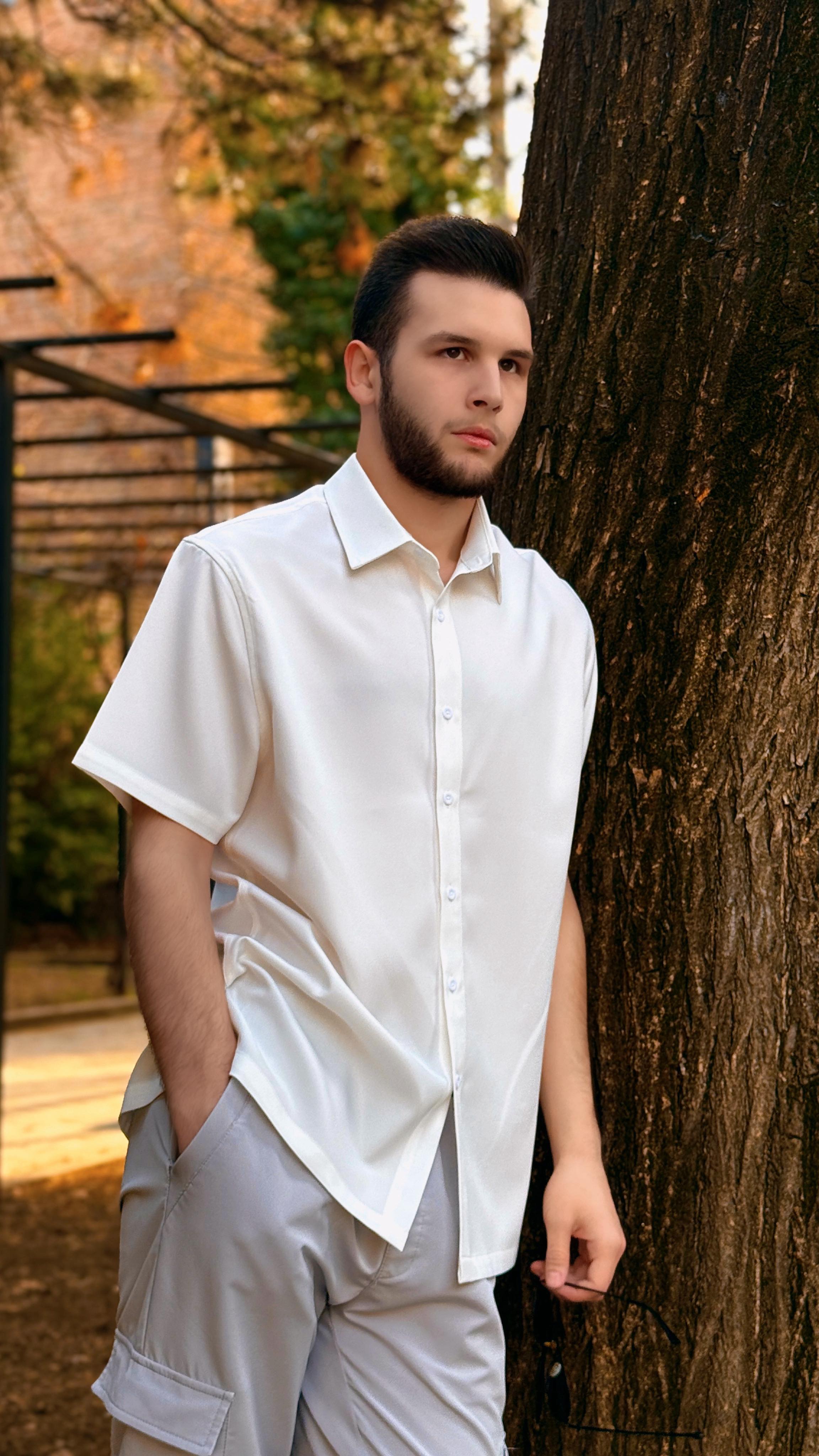 Instagram post by @semakka11 for COOFANDY. Caption reads: [...] every season ☀️🍂 Styled by....