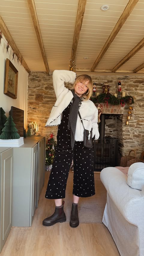 Instagram post by @natashaheasman for LANX. Caption reads: It’s Christmas Eve! How is there still so much to....