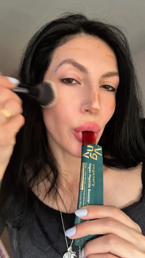 Instagram post by @tatukebii for Bazzaal. Caption reads: [...] TATUKEBII @veganery_us @dalba_global....