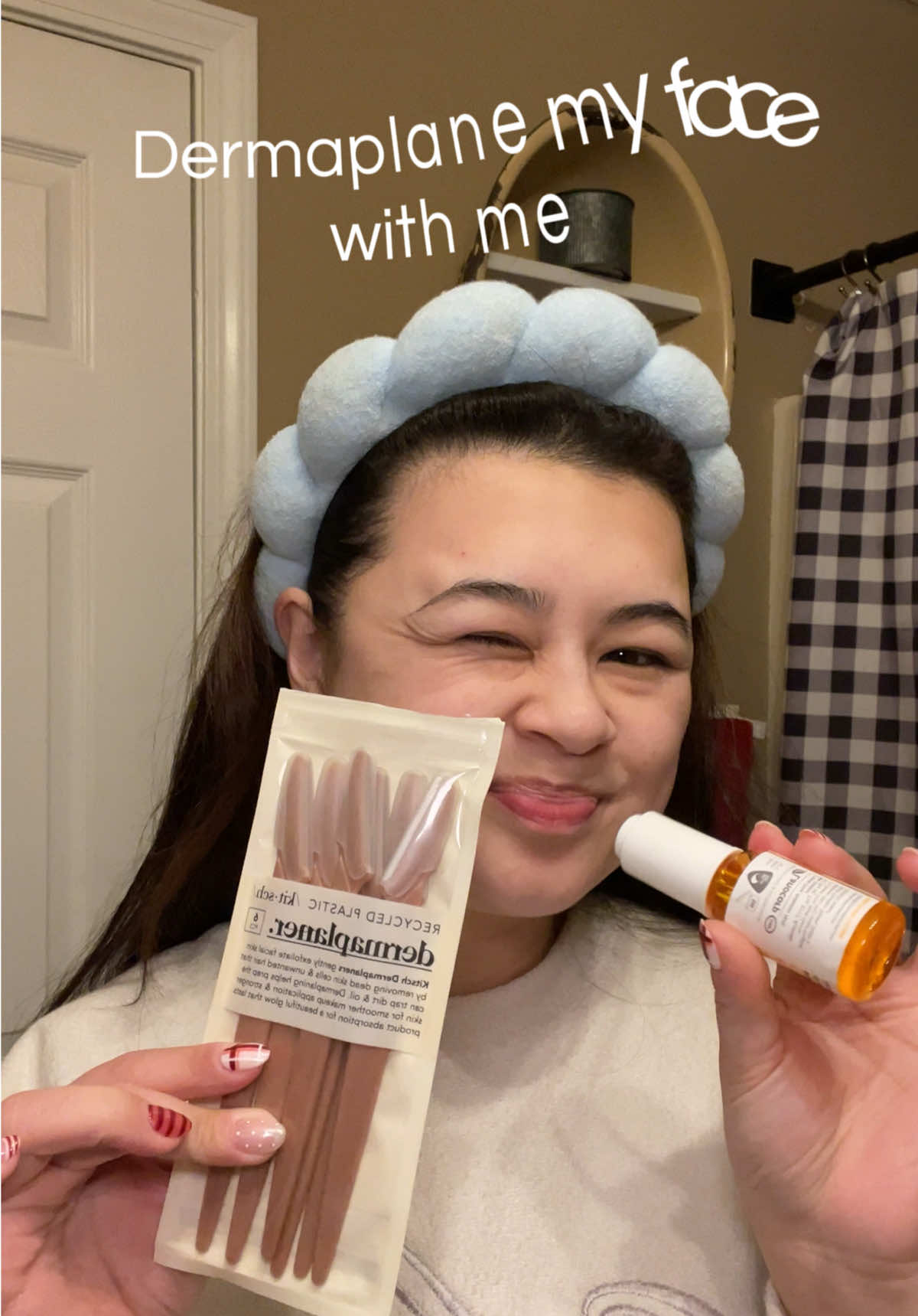 TikTok post by @sarahxtr0n for bynatureskincare. Caption reads: [...] routine to do rn 🤍 @Kitsch....