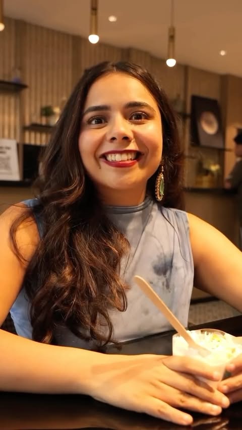 Instagram post by @bhavyagrover for Happn. Caption reads: [...] accepting applications! 💌 Let’s see if....