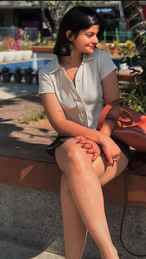 Instagram post by @_radhikasehgal__ for Dr Sheths. Caption reads: Barrier strong. Glow on. Sun protected.....