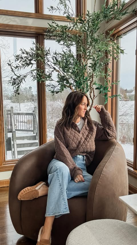 Instagram post by @twopeasinablog for Nordstrom. Caption reads: Comment SHOP and I’ll send exact details in a dm....