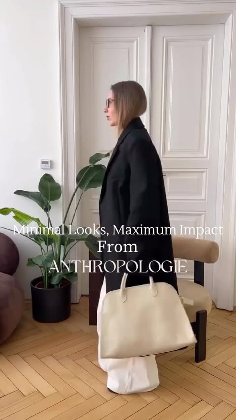 Instagram post by @trendytaleskim for Anthropologie. Caption reads: #ad
White jeans are my go to 🤍
They brighten....