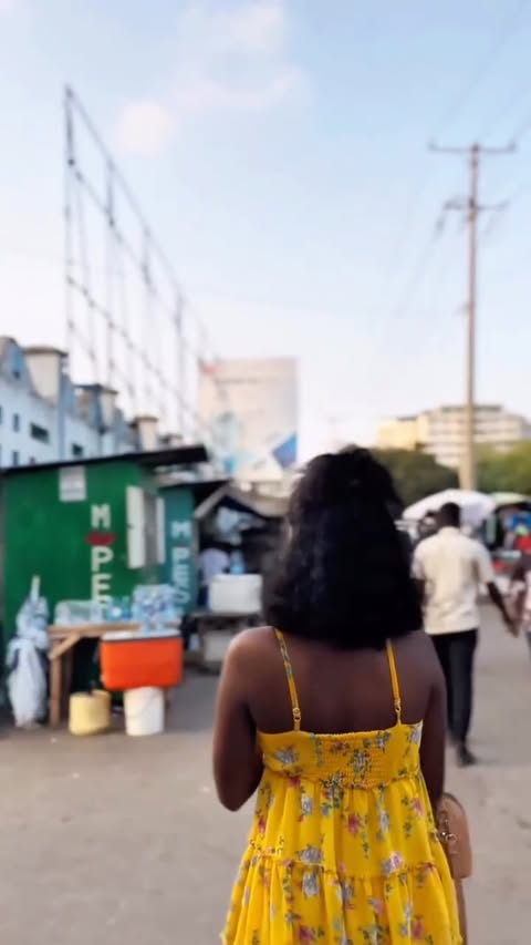 Instagram post by @karenkinya_ for Safaricom. Caption reads: [...] connection, this is how we do it here....