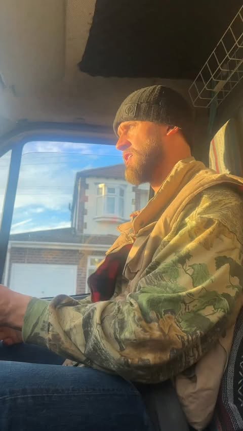 Instagram post by @lukebradleyadventure for Jackery. Caption reads: [...] Got no electric system yet? Well this....