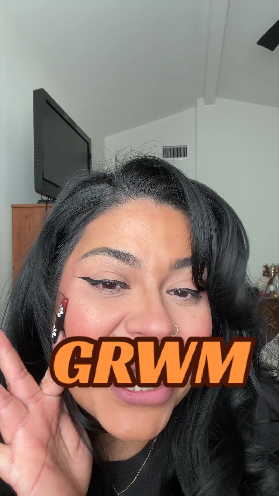 TikTok post by @makeup_savage13 for DIBS Beauty. Caption reads: [...] @ONE SIZE BEAUTY @Morphe Cosmetics....