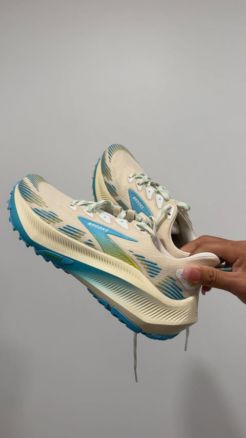 Instagram post by @meerae.moves for Brooks Running. Caption reads: [...] so excited to announce I am going to....