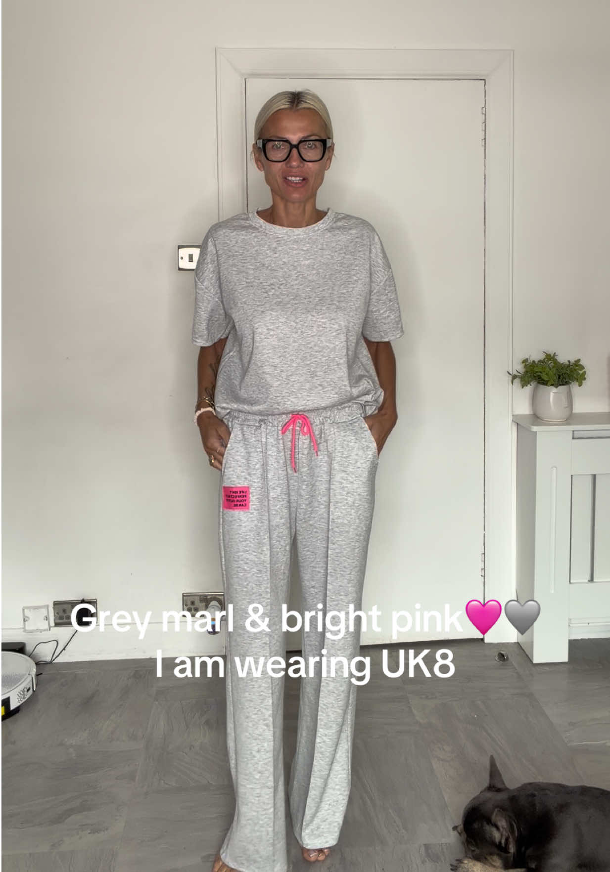 TikTok post by @danaseivwright for Femme Luxe. Caption reads: [...] 2piece set/ loungewear from @FemmeLuxe....