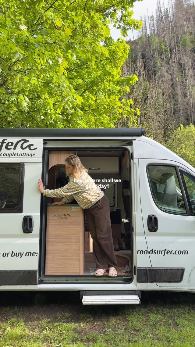 Instagram post by @yourpaceormine for roadsurfer. Caption reads: [...] was made SO much easier with our @roadsurfer....