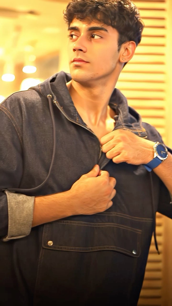 Instagram post by @deswal_navii for GUESS Watches. Caption reads: What time is it? Keep GUESSin’ !....