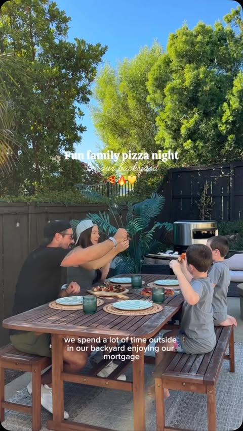 Instagram post by @shellykowatch for Solo Stove. Caption reads: Using @solostove ‘s Pi Prime Pizza Oven is the....