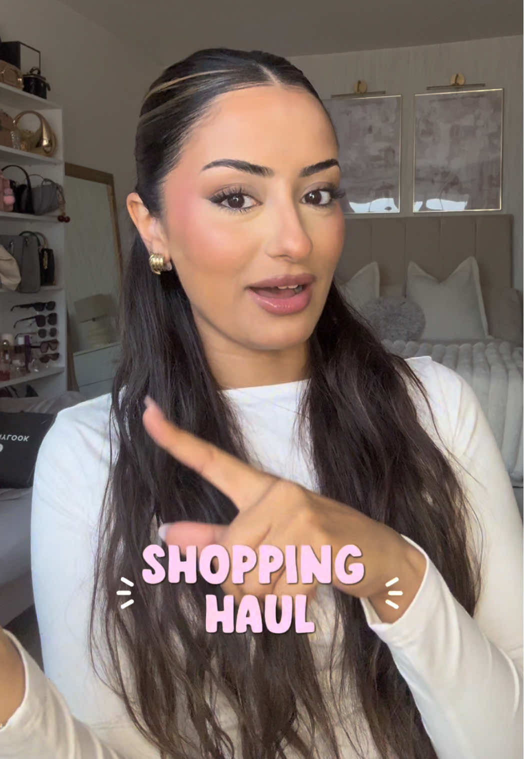 TikTok post by @moonapervaz for Rhode. Caption reads: [...] it allll 🩷 @Charlotte Tilbury @ZARA @RHODE....