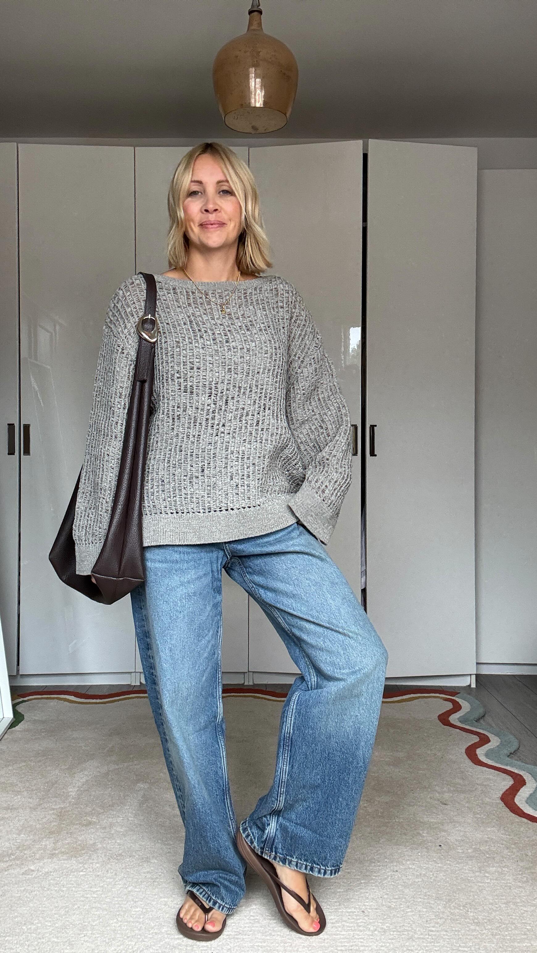 Instagram post by @ashley.dainty for FitFlop. Caption reads: [...] @monki *ad/aff 
The comfiest flip flops....