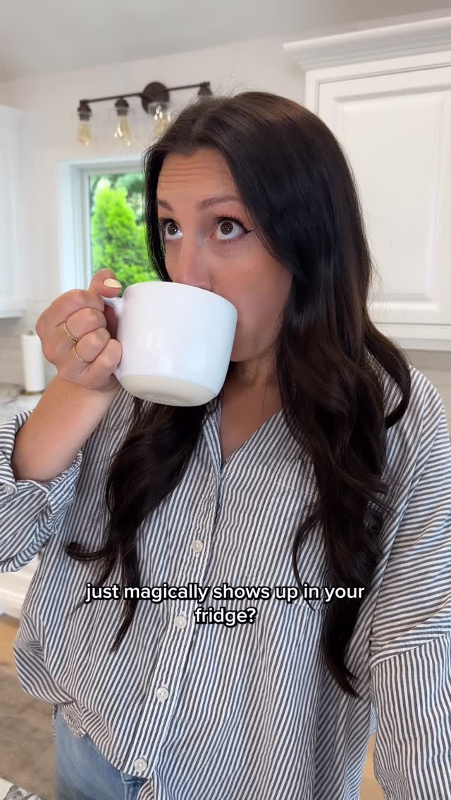 Instagram post by @alexandramadisonn for ADT. Caption reads: #ADTPartner #ADTAd House, locked down. Chicken....