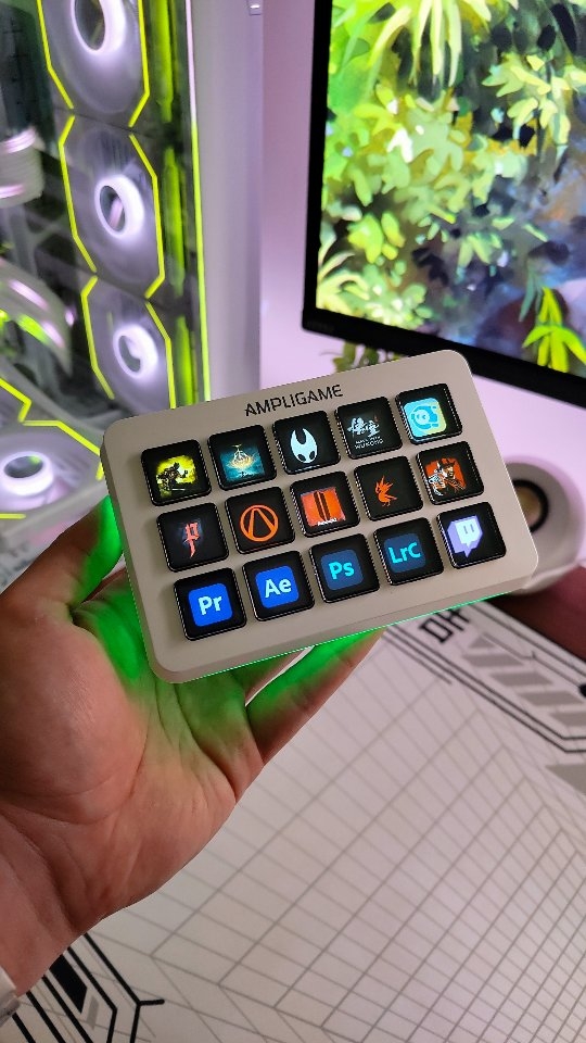 Instagram post by @sal.setup for FIFINEMICROPHONE. Caption reads: Showcasing the Fifine Ampligame D6 Stream....