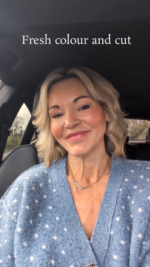 Instagram post by @alis_loveofstyle for Absolute Collagen. Caption reads: [...] put it down to taking my @absolutecollagen....