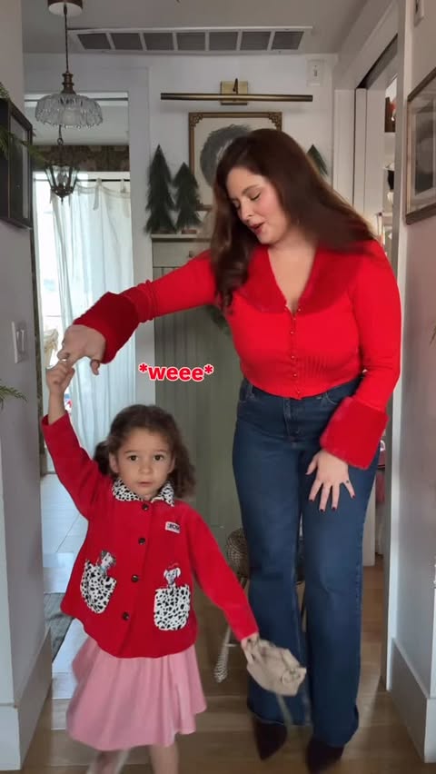 Instagram post by @noelledowning for Depop. Caption reads: Rating my daughter’s outfits and of course they....