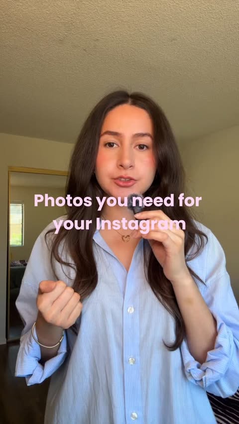 Instagram post by @ariananrmz for VivaVideo. Caption reads: Photo inspo birthday edition with @vivavideoapp....