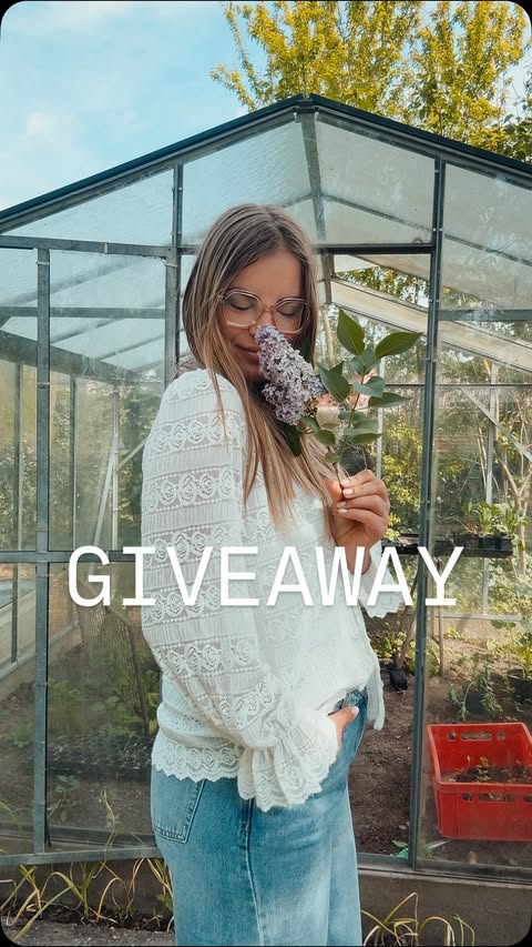 Instagram post by @juf.mevin for Wild Souls by JV. Caption reads: Advertentie 🌻 GIVEAWAY €150 @wild.souls.by.jv 💛....