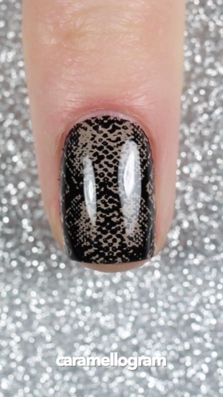 Instagram post by @caramellogram for butter LONDON. Caption reads: [...] 001 MORE LIKE 1AM
🐍 @butterlondon YUMMY....