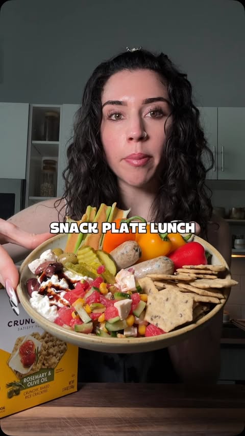 Instagram post by @mariannas_pantry for Crunchmaster Crackers. Caption reads: [...] a good idea. Paired with any....