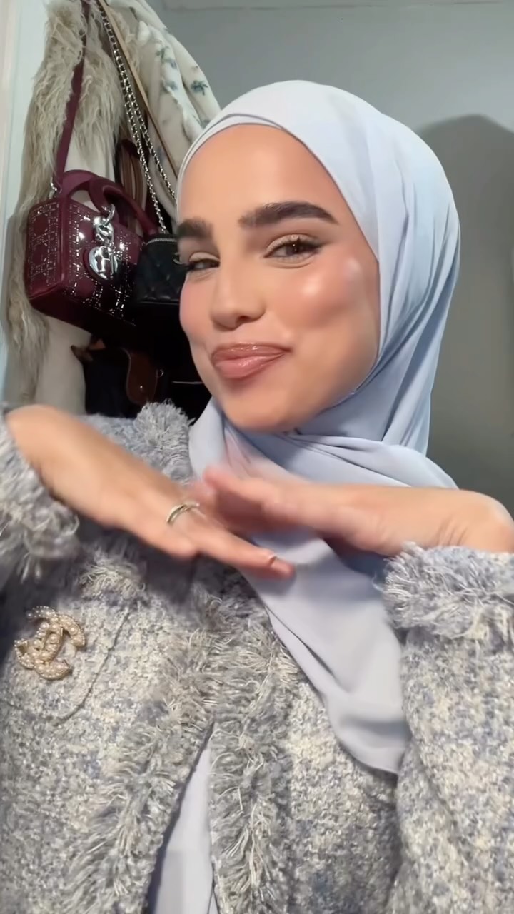 Instagram post by @jasmine_yusuffi for NYVA. Caption reads: Hijab from @nyvascarves ||....