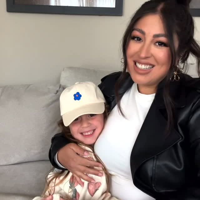 Instagram post by @arlynesanjines for Boppy Italia. Caption reads: Something that I learned after having my first....