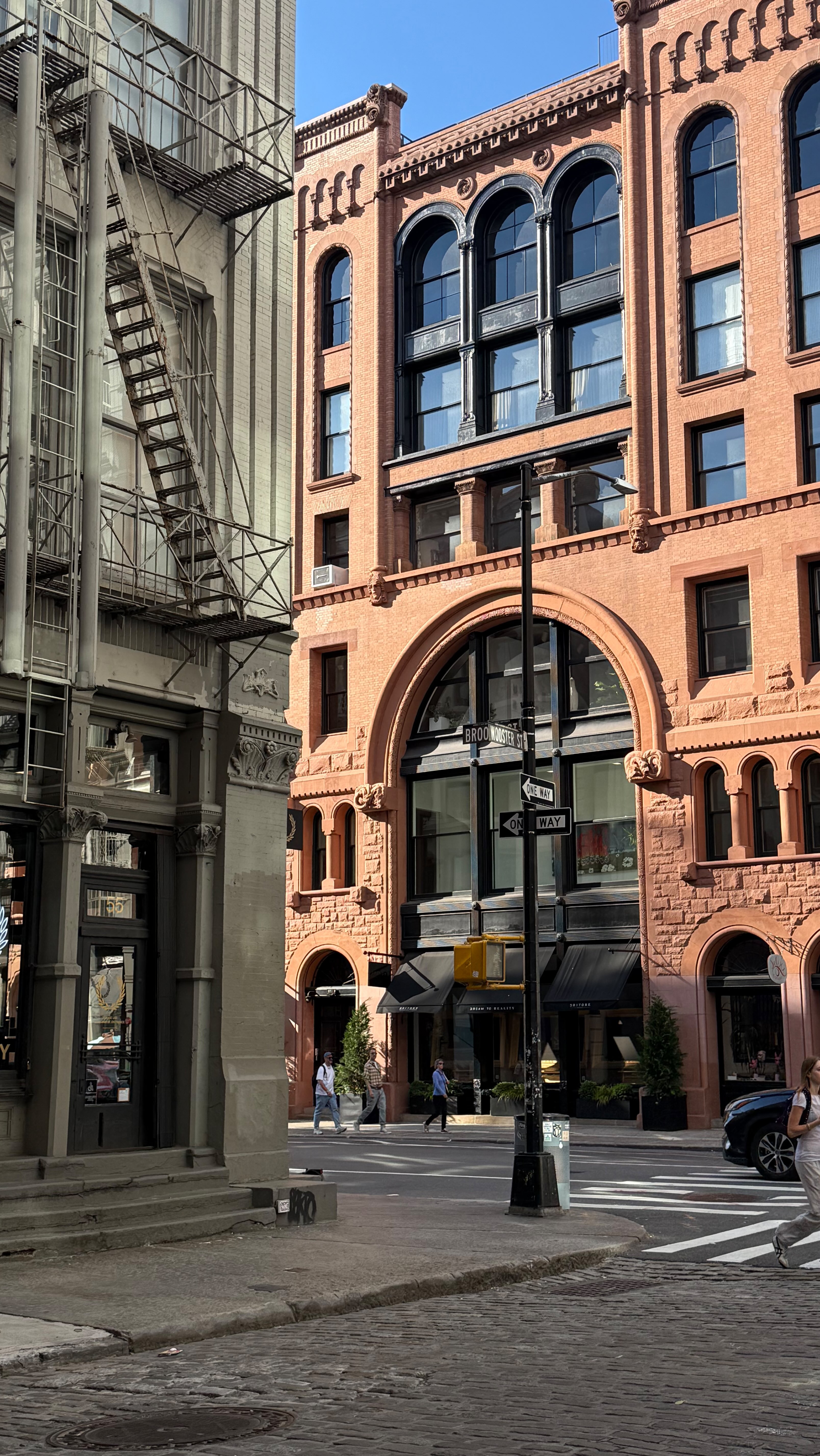 Instagram post by @sammyynapolitano for Missoni. Caption reads: summer wardrobe of my dreams @missoni....