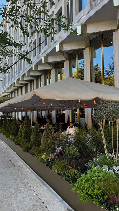 Instagram post by @littlelondonwhispers for Rosewood Hotels & Resorts. Caption reads: Eat al-fresco @carbonerestaurants' new lunch menu....