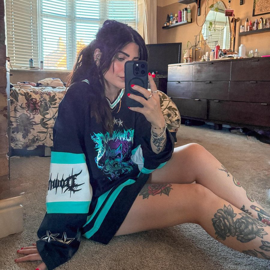 Instagram post by @christinartnd for Mary Wyatt London. Caption reads: happy @downloadfest eve to those who celebrate....