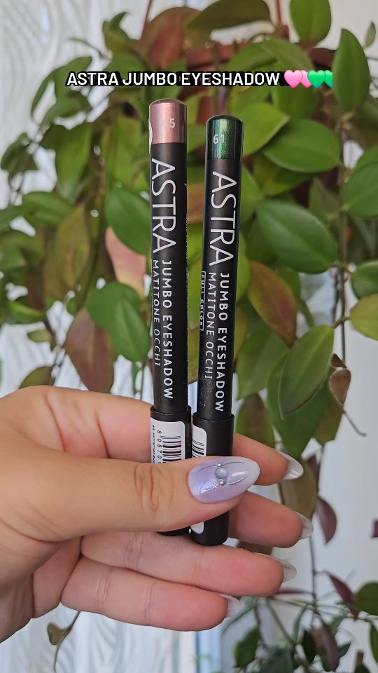 Instagram post by @vousmango for Astra Make-Up. Caption reads: Astra Jumbo Eyeshadow 61 - 65....