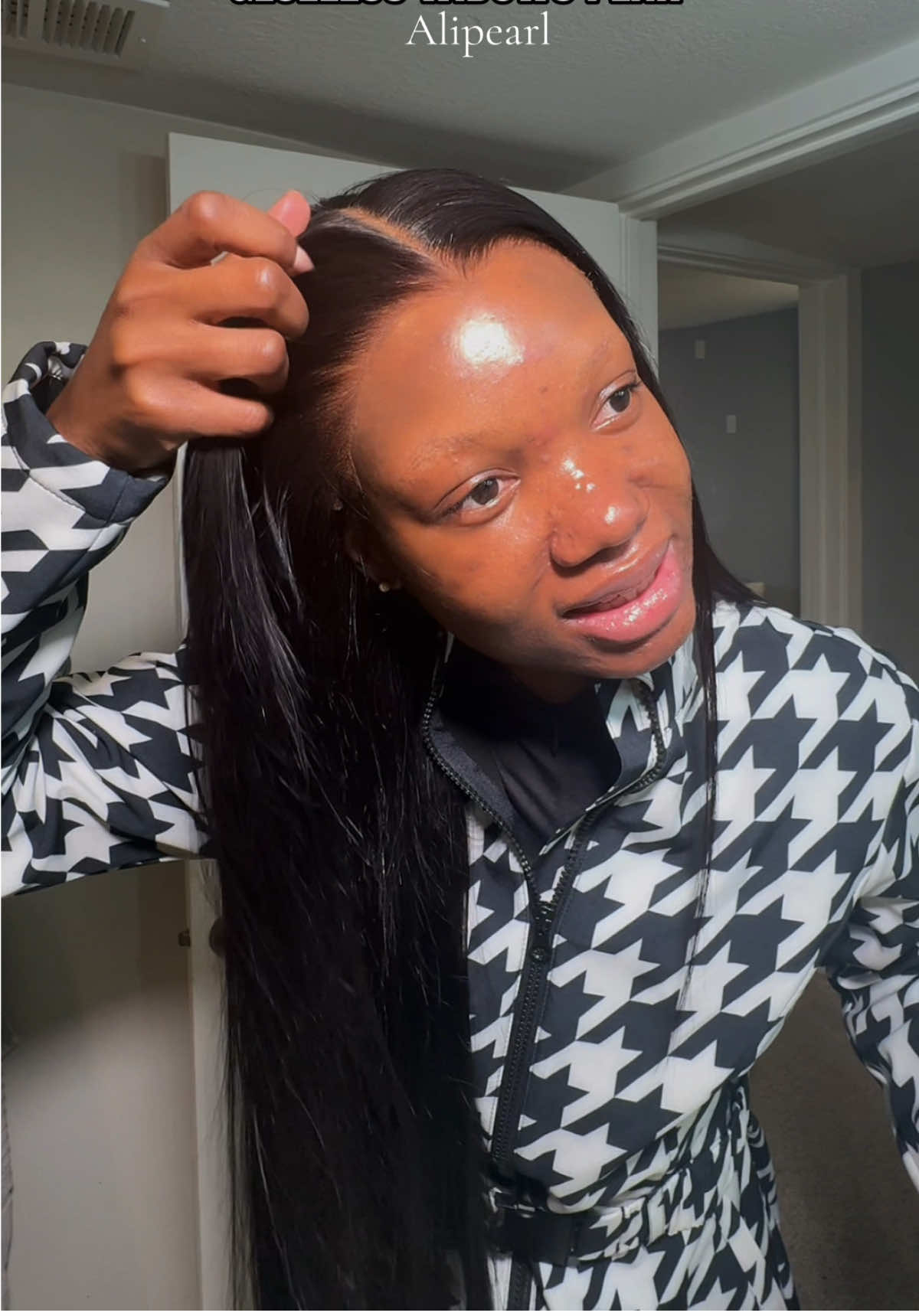 TikTok post by @mercirella1 for Alipearl Hair. Caption reads: [...] it came custom widows peak is 100%....