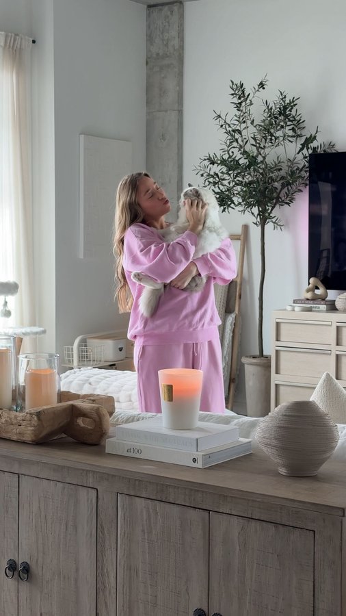 Instagram post by @wanderwithmacy for Natures Garden. Caption reads: [...] my new go-to summer snack from....