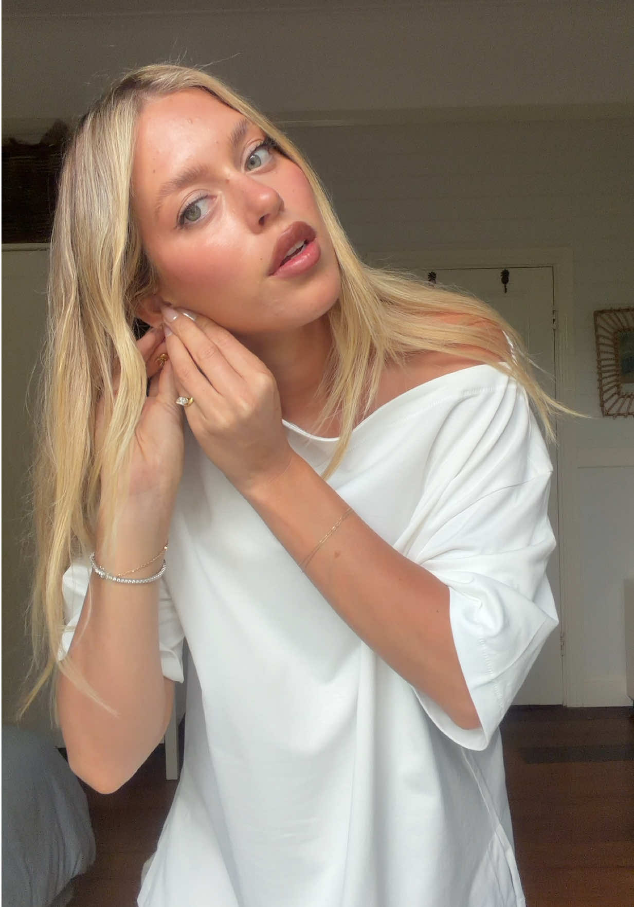 TikTok post by @georgiahayes____ for DISSH. Caption reads: 25% off (almost) everything for the @DISSH Black....