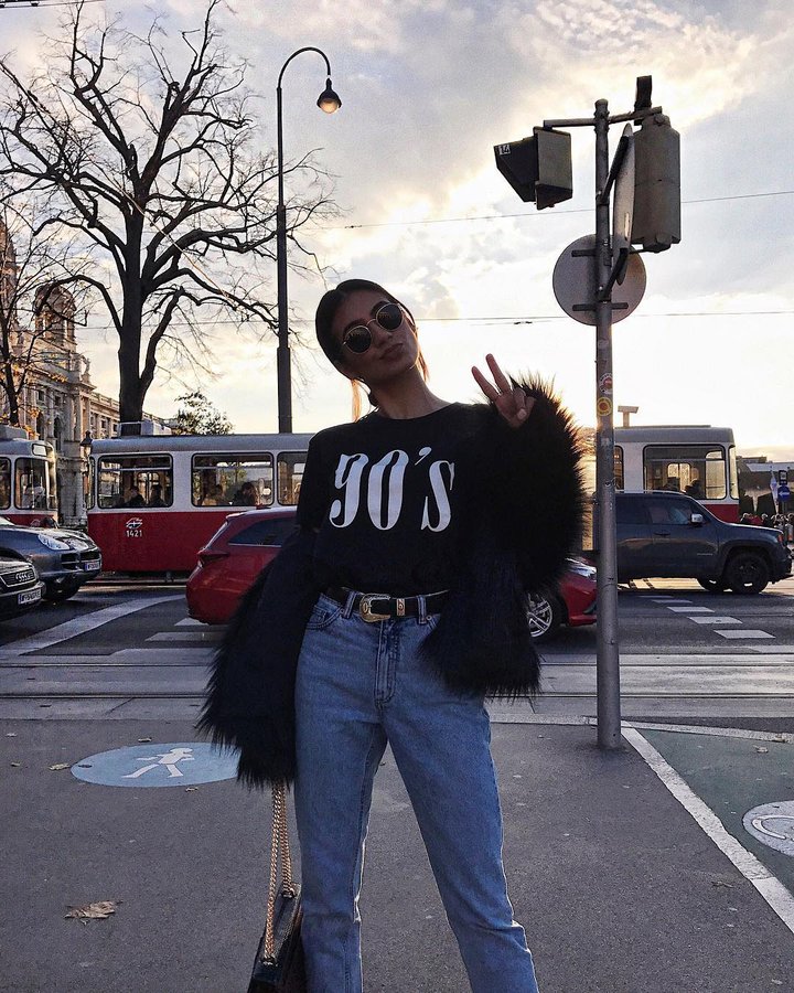 Instagram post by @sonia_dhi for SENSTYLABLE. Caption reads: 90's bitch. 🙅🏽T-shirt from www.zaful.com - use....