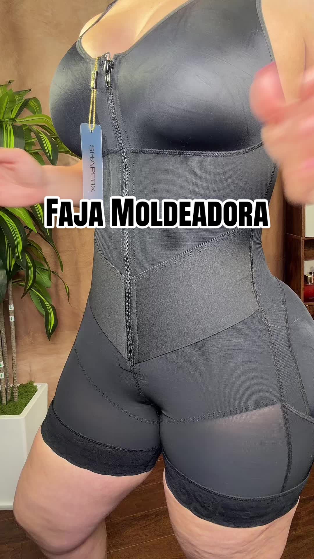 TikTok post by @chicaflowyestilo for Shaperx. Caption reads: [...] parte Baja del abdomen @SHAPERX....