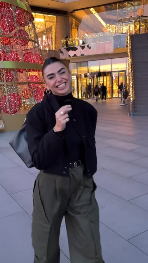 Instagram post by @selennergiz for Beauty Omelette. Caption reads: Outfit of the day🤎 #fyp #ootd #reklam 

Jacket....