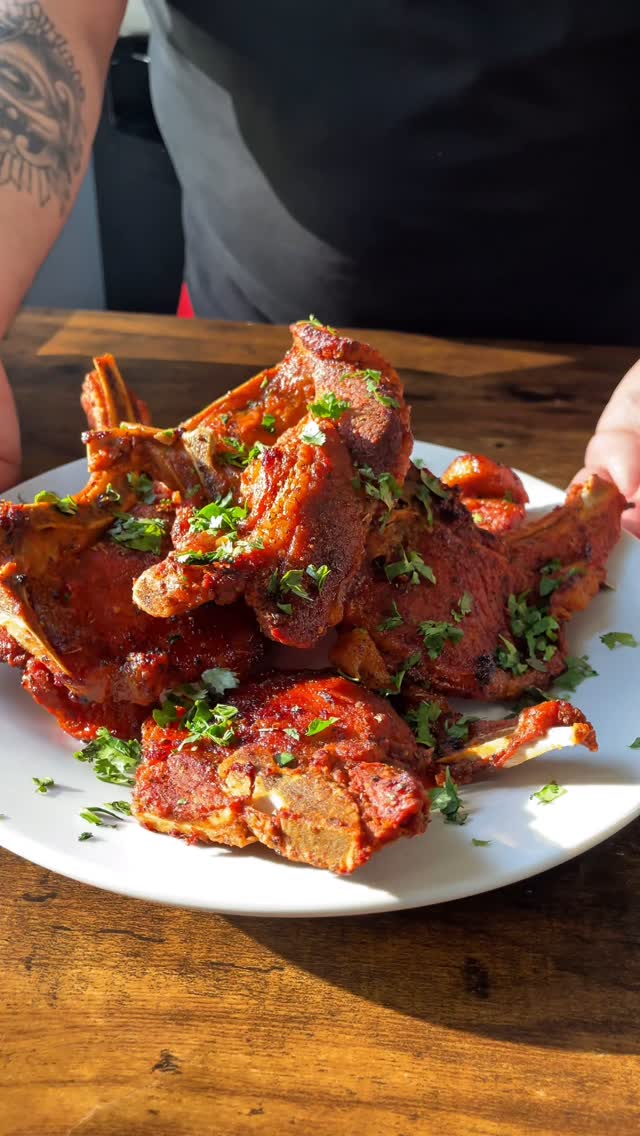 Instagram post by @chefejpr for Mazola. Caption reads: Chuletas Fritas 

Ingredients 

6 pork chops 
2....