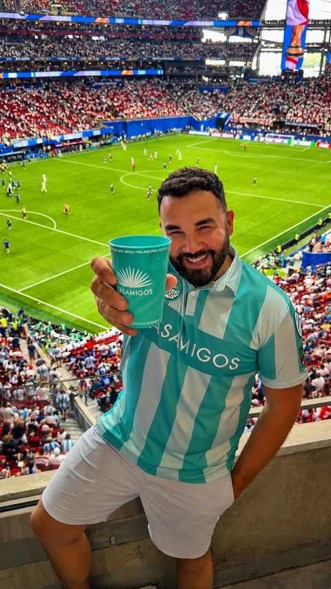 Instagram post by @emrekara_e for Casamigos. Caption reads: [...] World Cup game day🇦🇷🏴󠁧󠁢󠁥󠁮󠁧󠁿⚽️....