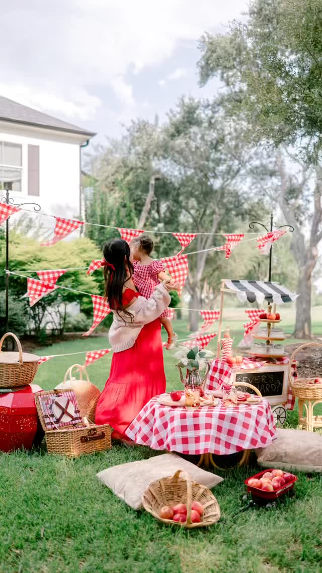 Instagram post by @joyfullygreen for Welch's. Caption reads: 🍎DIY fall apple farm stand at-home photoshoot!....