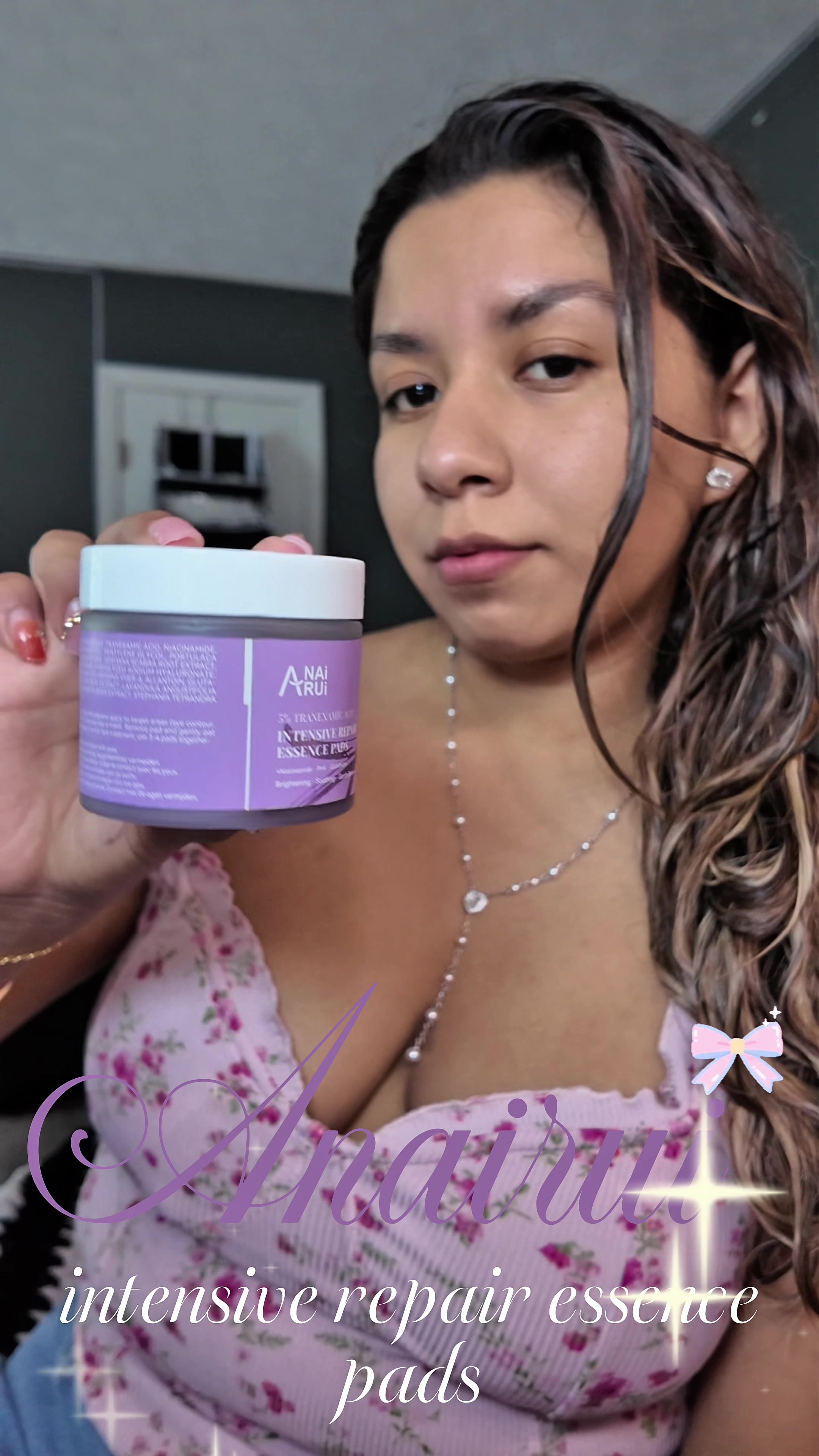 TikTok post by @beautywitharii for ANAIRUI Skin Care. Caption reads: [...] SkinCare #SkincareTok #EssencePads....