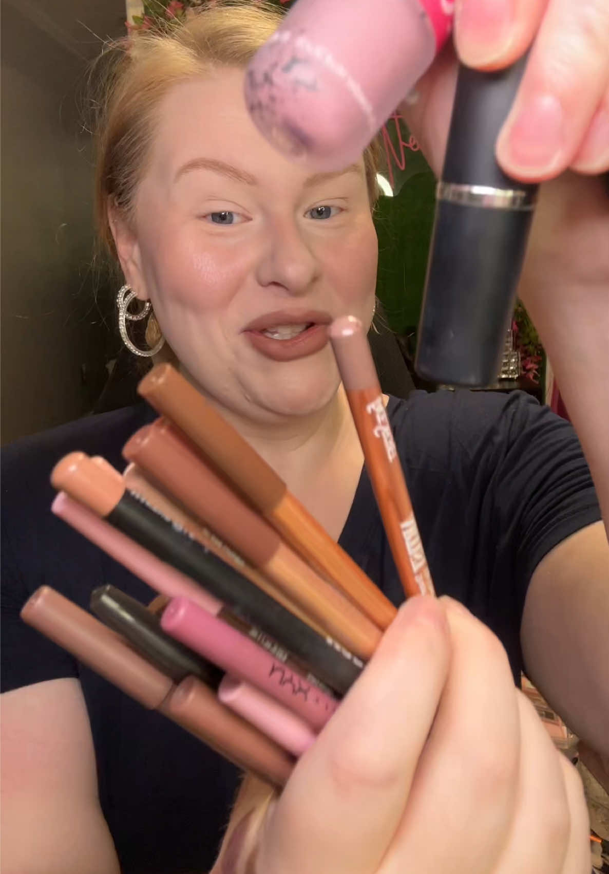 TikTok post by @endicottmua for Heaven Pink. Caption reads: [...] Mac Acting Natural and Folio @Heaven Pink....